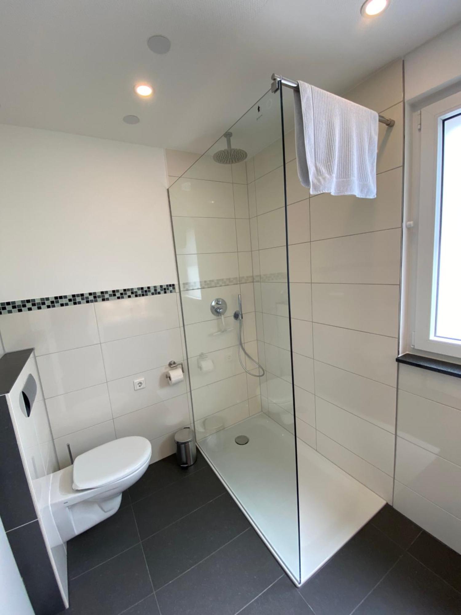 All-In Apartments In Fischeln Mit Gartenblick, Naehe Duesseldorf - Messe - Airport - Helios Крефельд Экстерьер фото